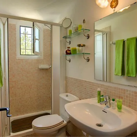 Bennassar By Vintage Travel Villa