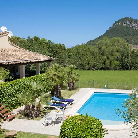 Bennassar By Vintage Travel * Pollensa