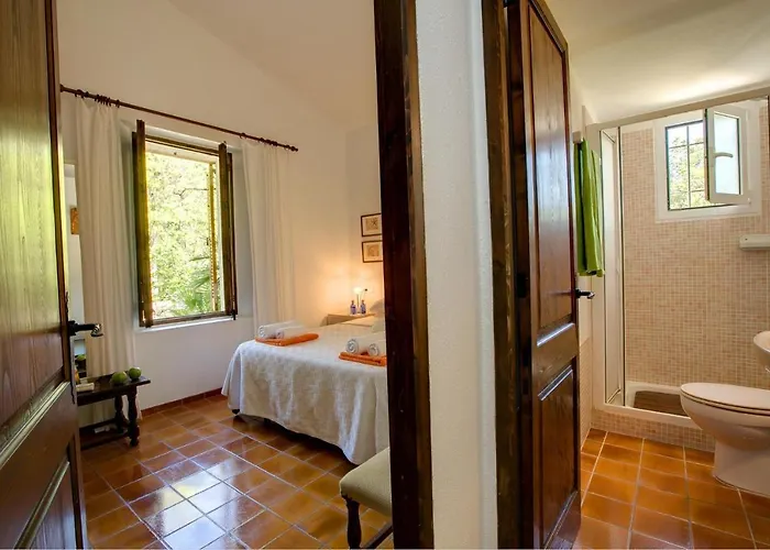 Bennassar By Vintage Travel Villa Pollensa