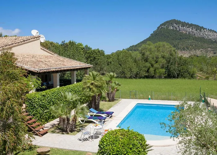 Bennassar By Vintage Travel * Pollensa